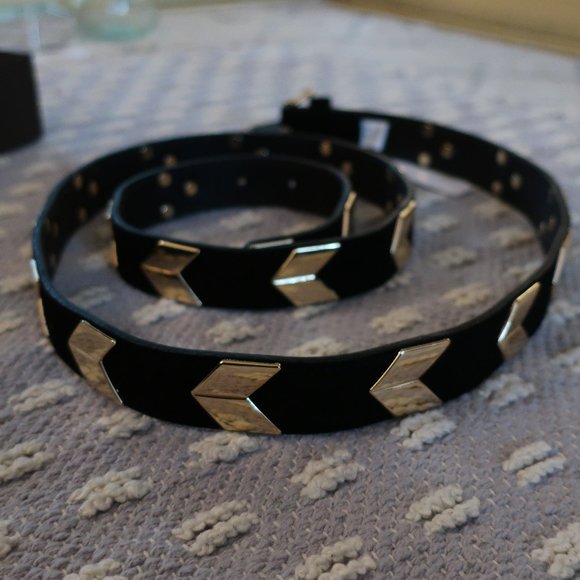 NWT Metal Arrow Suede Belt - Picture 2 of 7